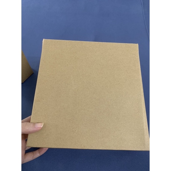 Hộp giấy Kraft cao cấp