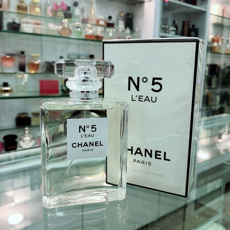 Nước Hoa Nữ Sang Trọng