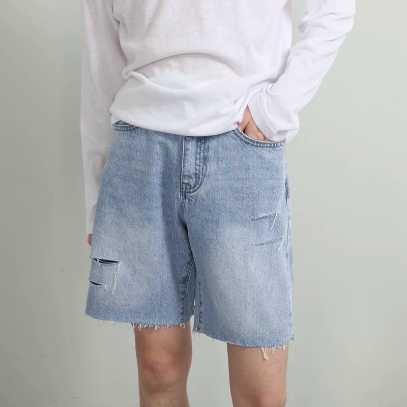 QUẦN SHORT JEANS CẮT LINE UNISEX FROM RỘNG