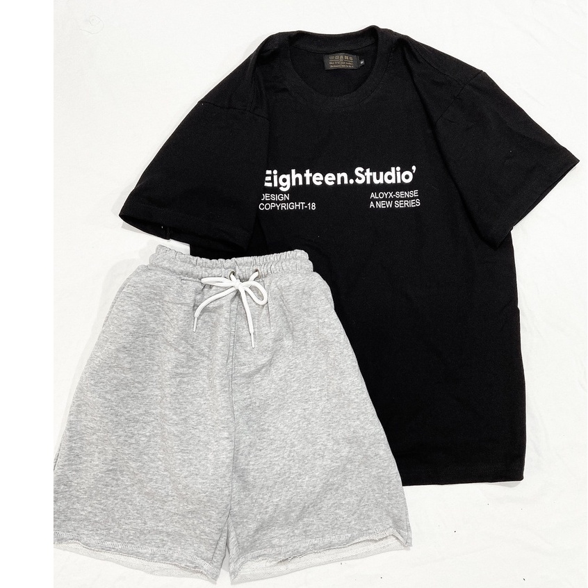 Áo phông unisex nam nữ tay lỡ form rộng Eighteen.Studio