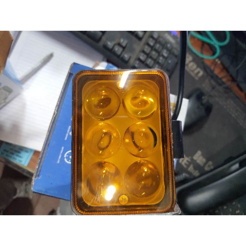 đèn led pha trợ sáng 6 mắt 12v , 24v ( giá 01 đôi) tk: 11cm× 8cm ×6cm run lai
