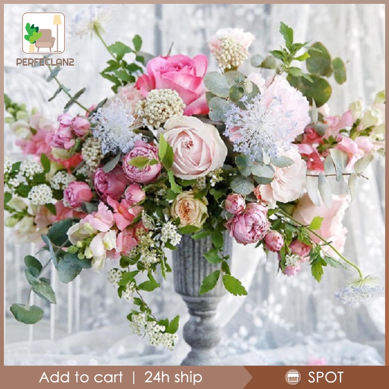 Chậu hoa bằng kim loại hình dạng ly rượu thủy tinh trang trí nhà cửa