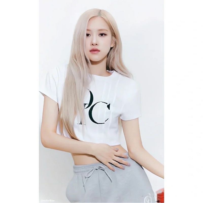 Áo croptop trắng OiOi và quần jogger rách gối giống Rosé BLACKPINK, Taeyeon SNSD