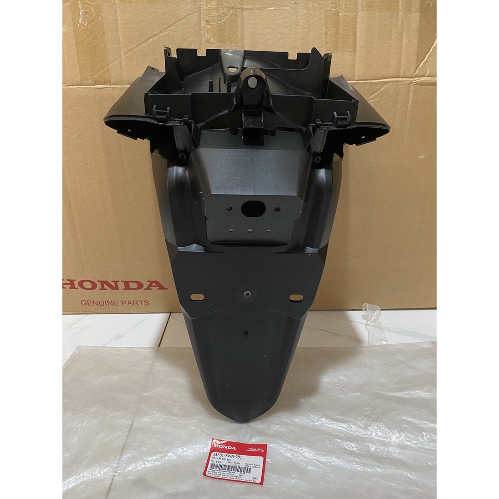 Bộ chắn bùn sau - dè bắt biển số HONDA PCX125 năm 2010-2011-2012.