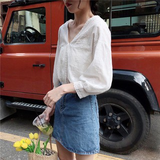 [ORDER] Blouse ren mỏng nhẹ cổ V tay lửng
