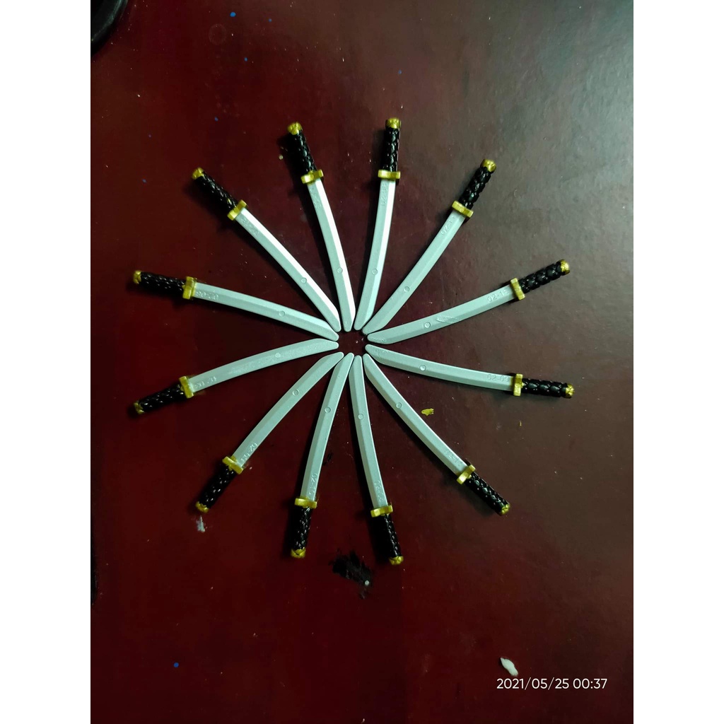 Custom phụ kiện non