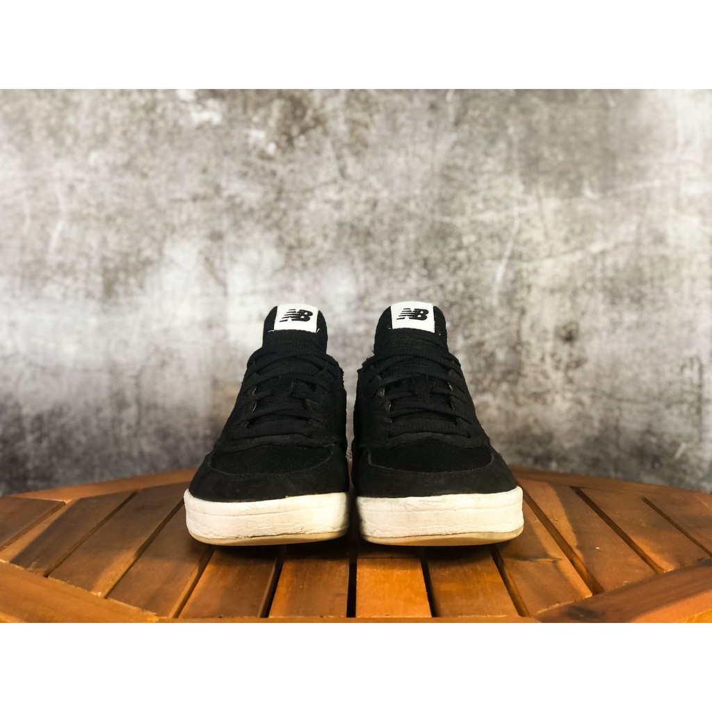 (Size 42) Giày Thể Thao Chính Hãng 2hand New Balance CRT300FA - Black