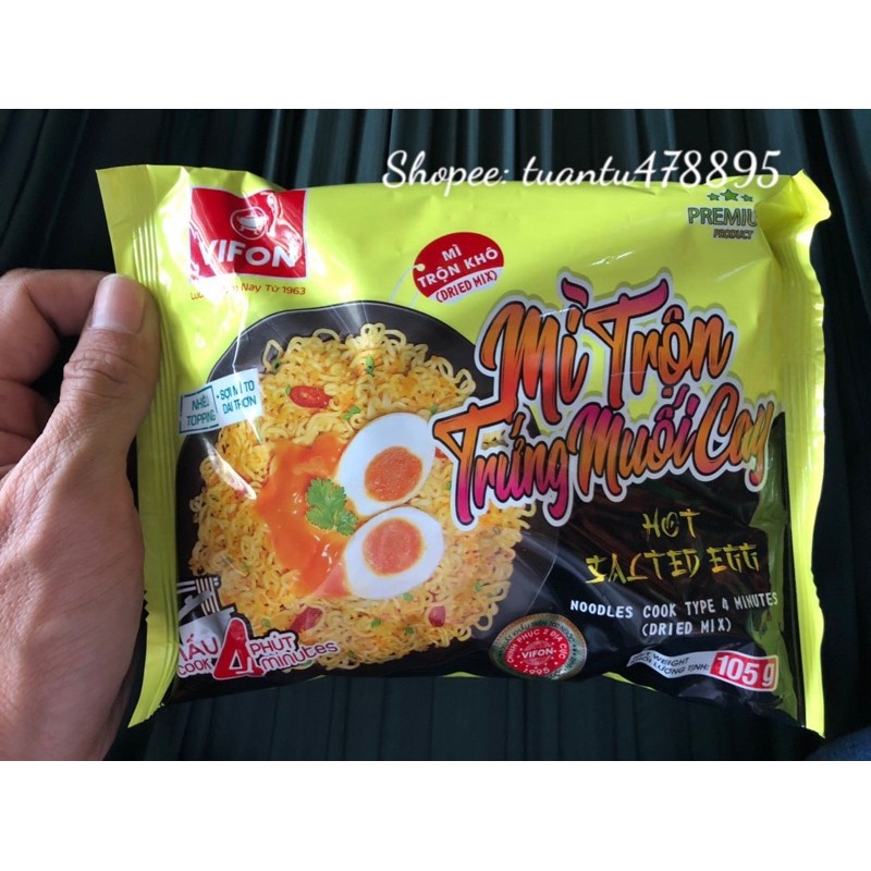 Mì khô trộn trứng muối cay 105g sợi mì to trơn dai xịn mịn nhiều topping Vifon