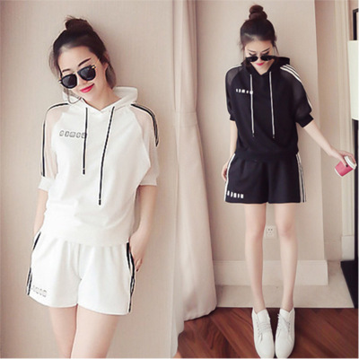 Bộ Đồ Thể Thao Ngắn Tay Có Nón Năng Động Thời Trang