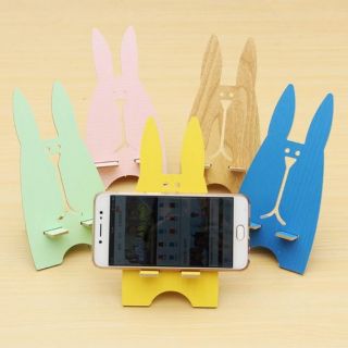 Kệ đỡ điện thoại hình thỏ