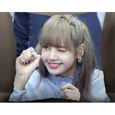 Gối vuông Lisa Blackpink in hình cực đẹp dành cho fan hâm mộ