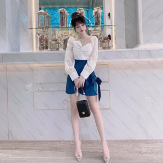 Sét áo cổ vuông xoắn ngực tay voan kiếng kèm chân váy lụa satin cột nơ sang chảnh