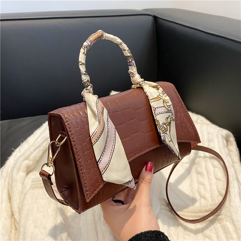 Túi đeo chéo vuông nhỏ màu kẹo thời trang mùa thu cho nữ 2021