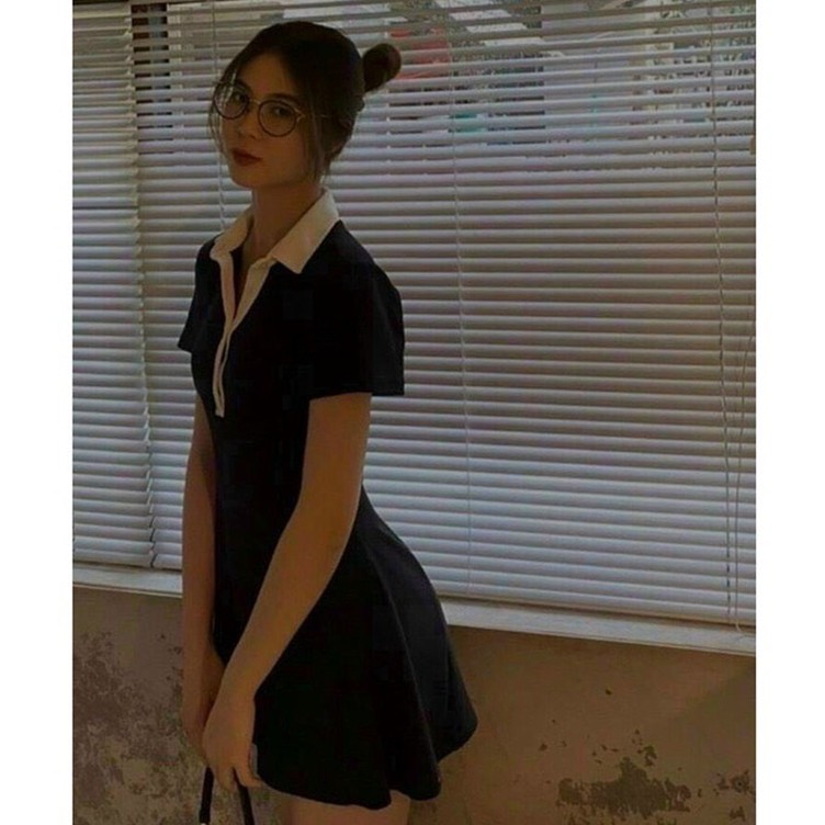 Đầm Polo Dáng Ôm Màu Đen Phối Cổ Trắng Váy Polo Ngắn Tay Dự Tiệc Đi Chơi