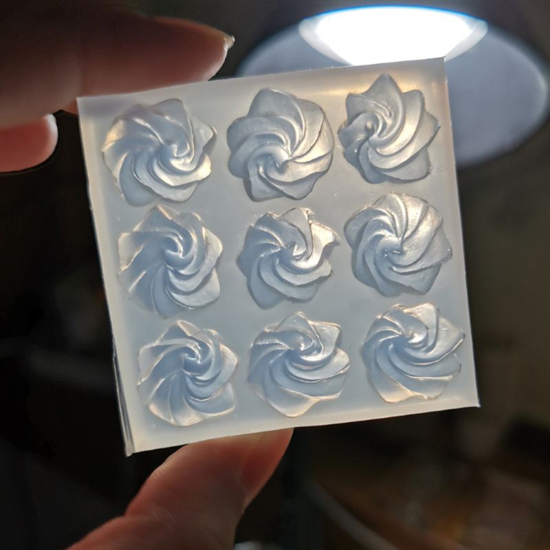 Khuôn làm mặt dây chuyền hình kem ốc quế 3D mini bằng nhựa resin