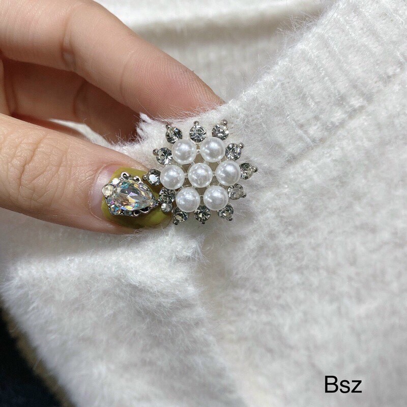 ÁO LEN LÔNG THỎ CADIGAN CÚC ĐÁ HOA | BigBuy360 - bigbuy360.vn