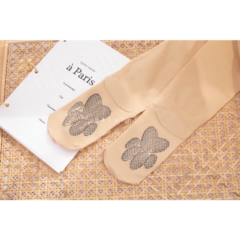 Quần tất chống trượt cho bé yêu đi múa