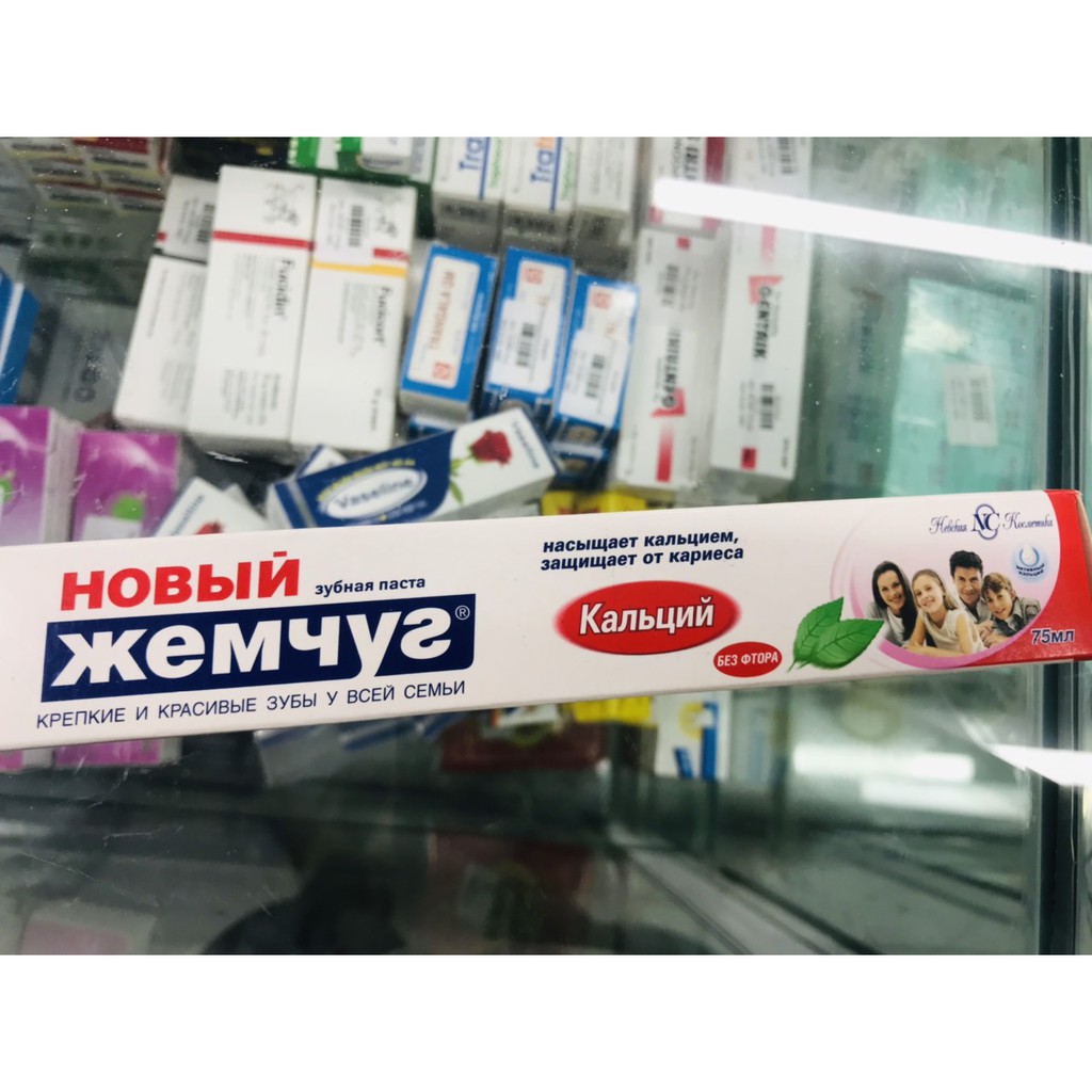 Kem đánh răng Nga Novy zhemchug