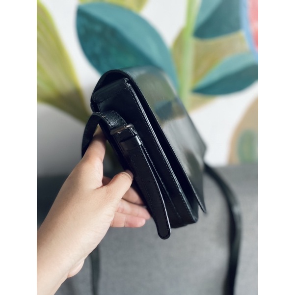 SALE- túi si da mộc phom hộp cứng hiệu Dakota