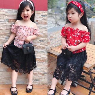 Set áo trễ vai váy ren bé gái