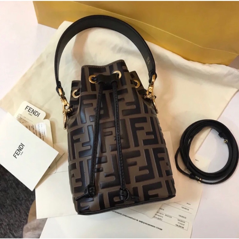 Túi xách đeo chéo nữ thương hiệu thời trang cao cấp Fendi FD mẫu mới