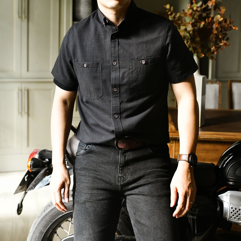 Áo sơ mi linen đen 2 túi cộc tay siêu mát THE1970 SM303