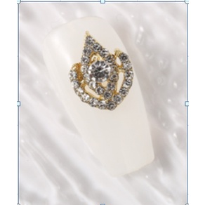 chamr nail trang trí móng