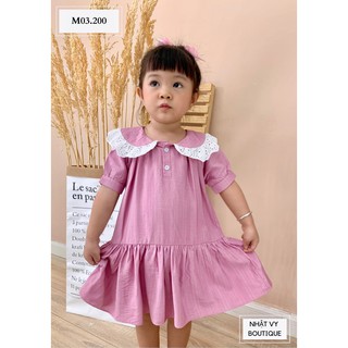 Đầm Bé NHẬT VY Cổ Kiểu Phối Bèo Chất Lụa Xước Dáng Suông Đuôi Cá Màu Xanh, Hồng - M03