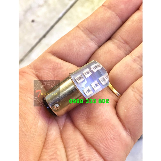 Đèn chớp F1 gắn đèn lái stop 12v