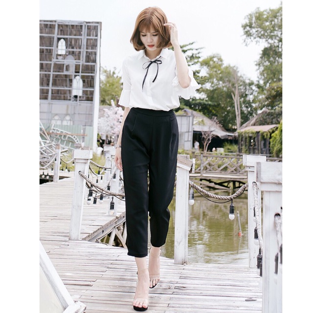 Quần baggy cạp chun sau lưng chất sạn Hàn siêu đẹp | BigBuy360 - bigbuy360.vn