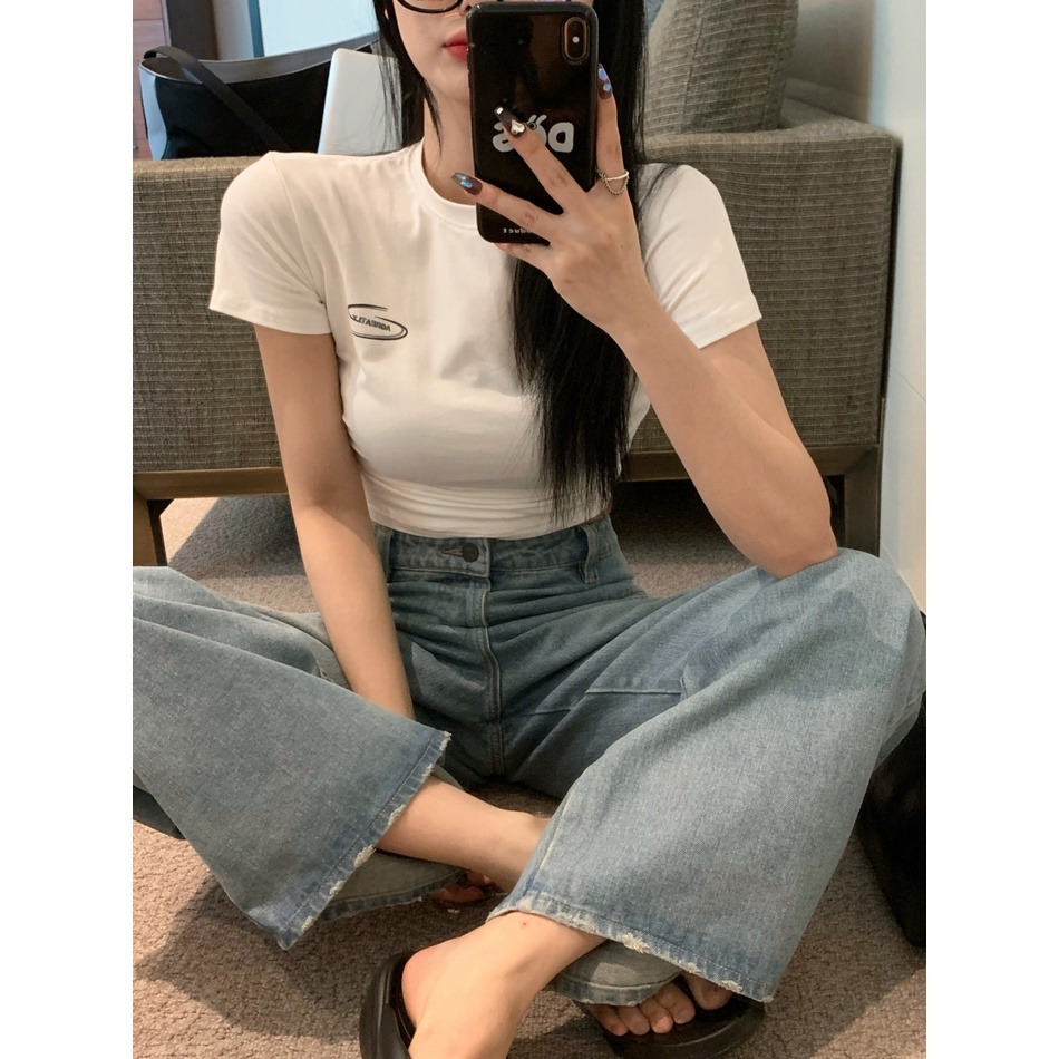 Áo Croptop Tay Ngắn Cổ Tròn In Họa Tiết Phong Cách Hàn Quốc Quyến Rũ Cho Nữ