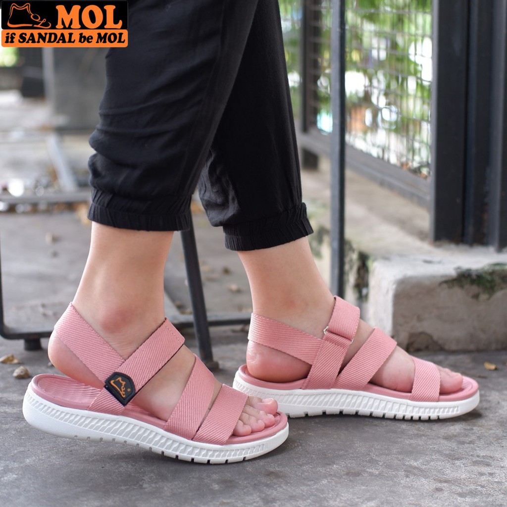 Giày sandal couple nam nữ quai ngang siêu nhẹ có quai hậu cố định cho cặp đôi mang đi học đi biển du lịch hiệu MOL MS2R2