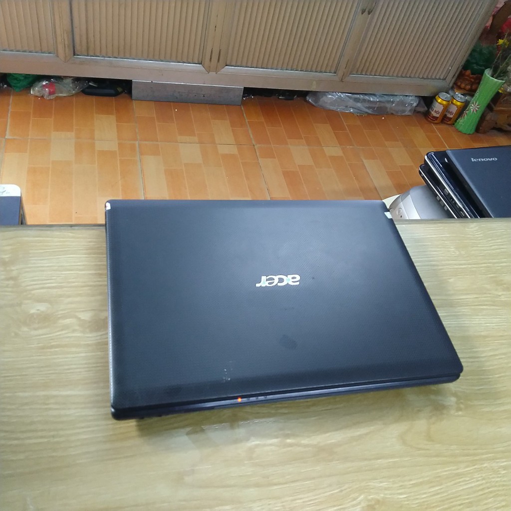 Laptop acer 4730 2z chip Intel T4500 RAM 2GB ổ 160gb máy vỏ sần chống xước đẹp