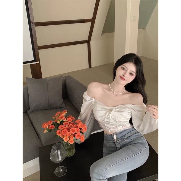 Những chiếc áo ngọt ngào Pháp mỏng một bên vai gợi cảm nhẹ nhàng và cẩn thận máy tay phồng áo sơ mi ngắn cổ vuông