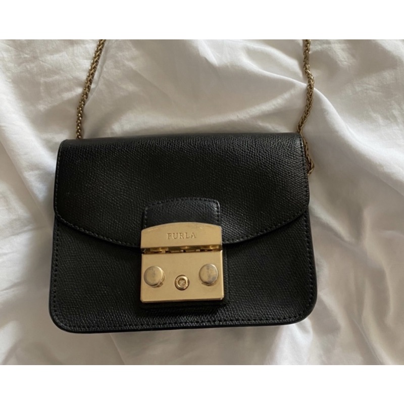 THANH LÝ TÚI MINI METROPOLIS FURLA MÀU ĐEN