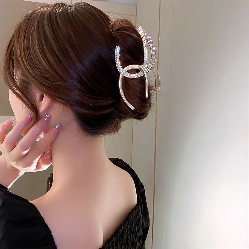 Kẹp tóc ngoạm thời trang cho nữ đính 2 hàng đá sang trọng K2
