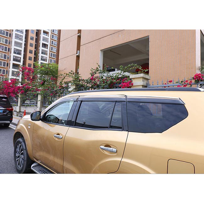 Vè che mưa chỉ mạ Crom NISSAN TERRA .