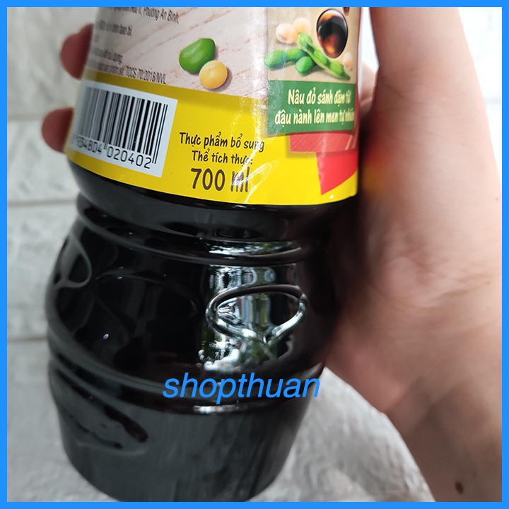 Nước tương Maggi đậu nành đậm đặc chai 700ml