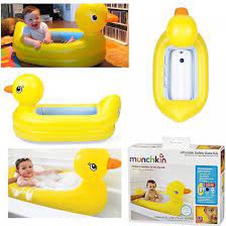 Chậu tắm phao bơi vịt vàng Munchkin