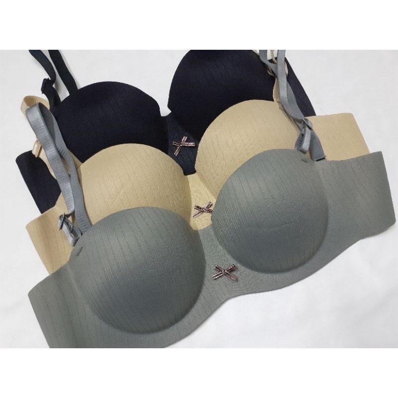 Áo đúc bàn tay nâng ngực không gọng