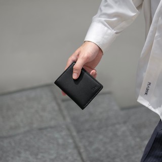 Ví đứng Dim Classic Wallet