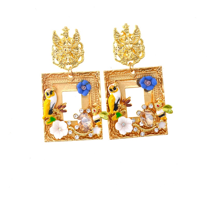 Khuyên Tai Hình Vỏ Sò Đính Hạt Ngọc Trai Phong Cách Cổ Điển Dành Cho Nữ