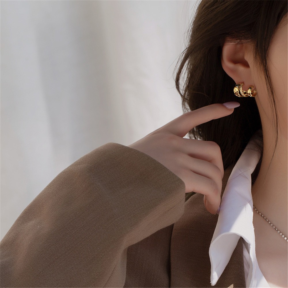 Hoa Tai Dáng Dài Thiết Kế Đơn Giản Phong Cách Hàn Quốc