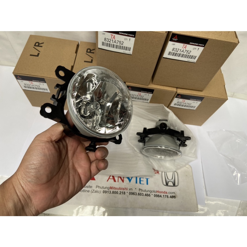 Đèn gầm, đèn sương mù xe Mitsubishi Xpander | 8321A752 | hàng thay thế
