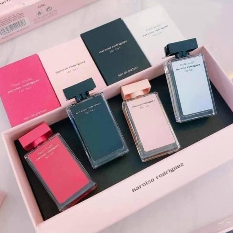 Bộ Set Nước Hoa Mini Narciso Rodriguez For Her 4 chai x 7.5ml Quyến Rũ.
