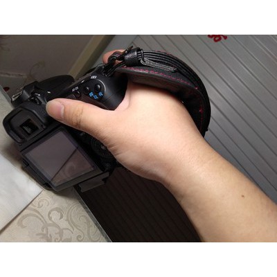DÂY DA ĐEO CỔ TAY MÁY ẢNH SLR CAO CẤP