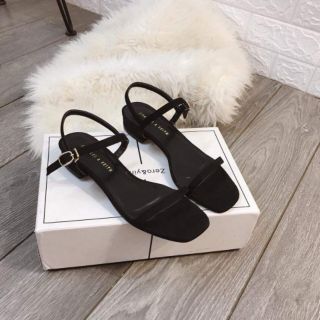 Sandal quai mảnh gót 2p