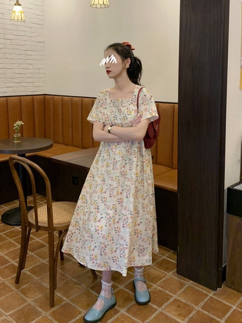 Váy Babydoll Hoa Nhí Vintage Cổ Vuông Xếp Ly Ngực