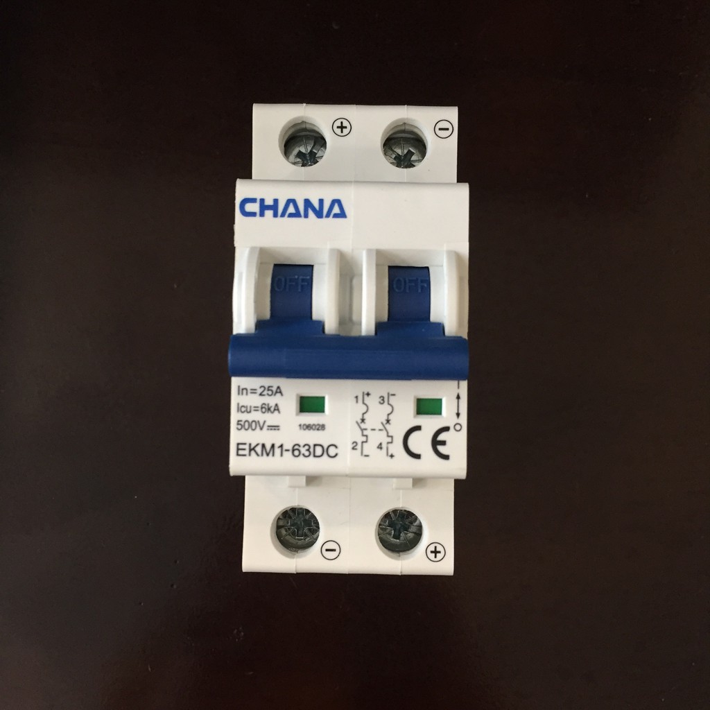 Bộ ngắt mạch CB điện một chiều cầu dao điện DC cho Solar Năng Lượng Mặt Trời GIVASOLAR CHANA DC 500V 25A