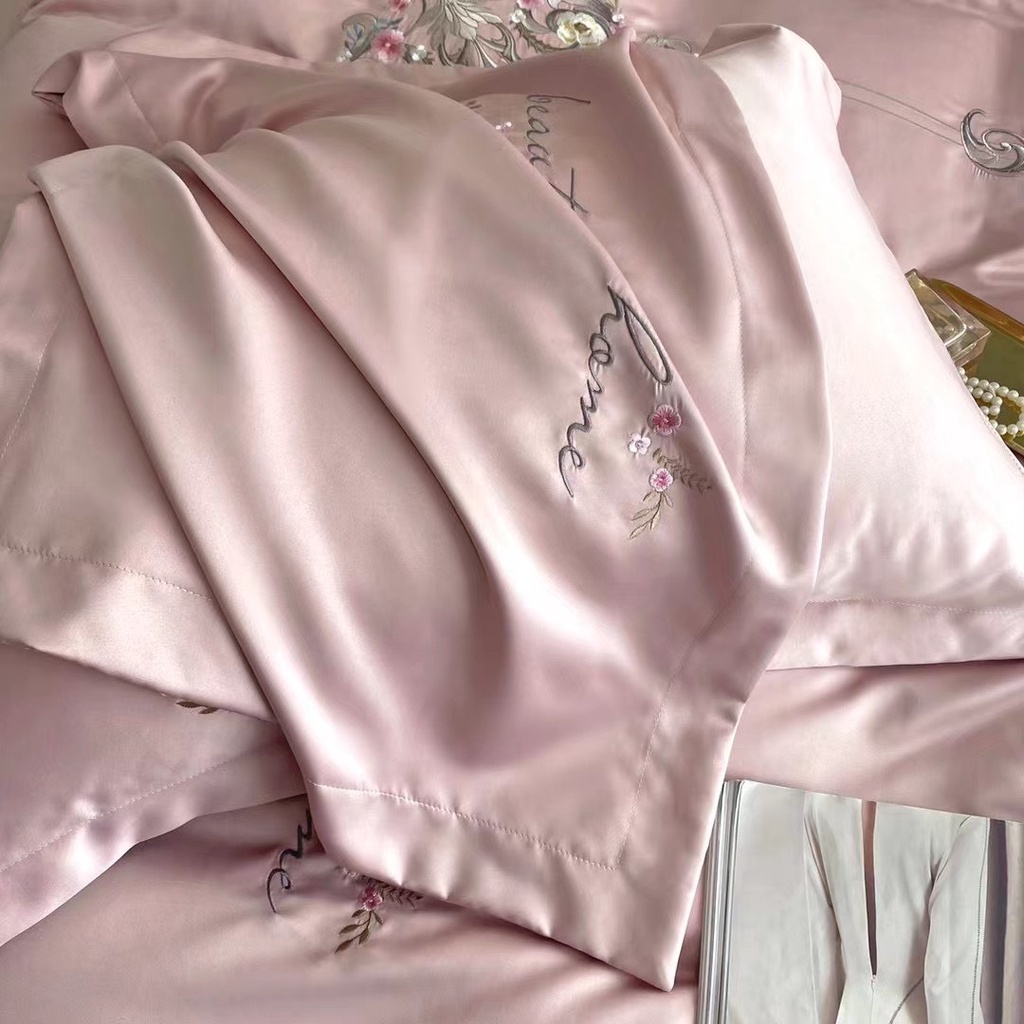 Bộ Chăn Ga Gối Phi Lụa Meo Meo Bedding Thêu Họa Tiết Hoa Hoàng Gia Nhập Khẩu Cao Cấp - Sét 4 Món